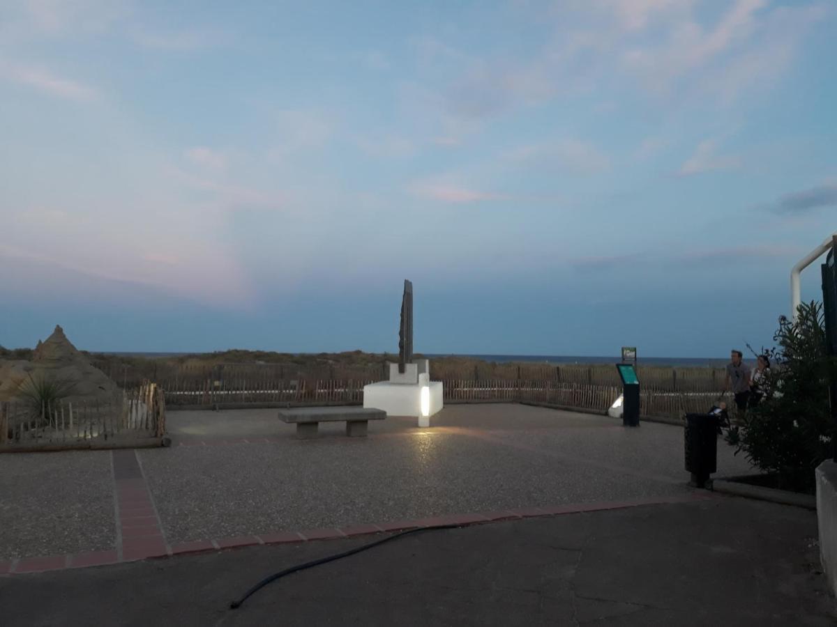 Le BarcarèsStudio Bambou - Piscine - Acces Direct A La Plage - Lydia Playaアパートメント エクステリア 写真